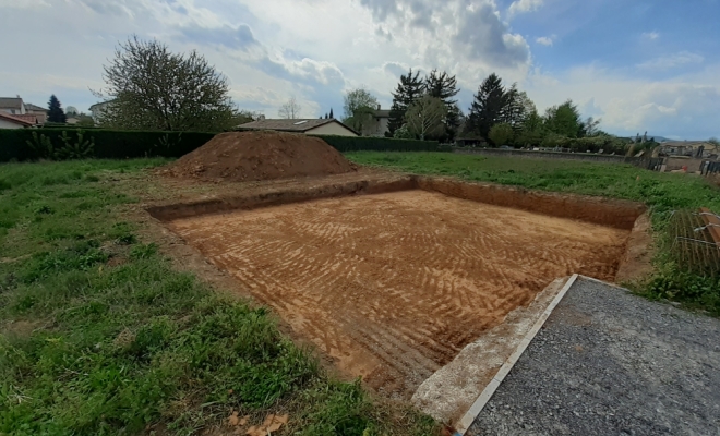 Terrassement pleine masse avec stockage sur place