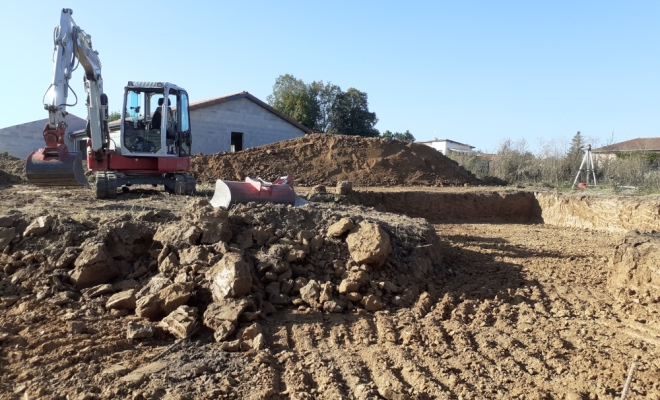 Terrassement d'une future villa